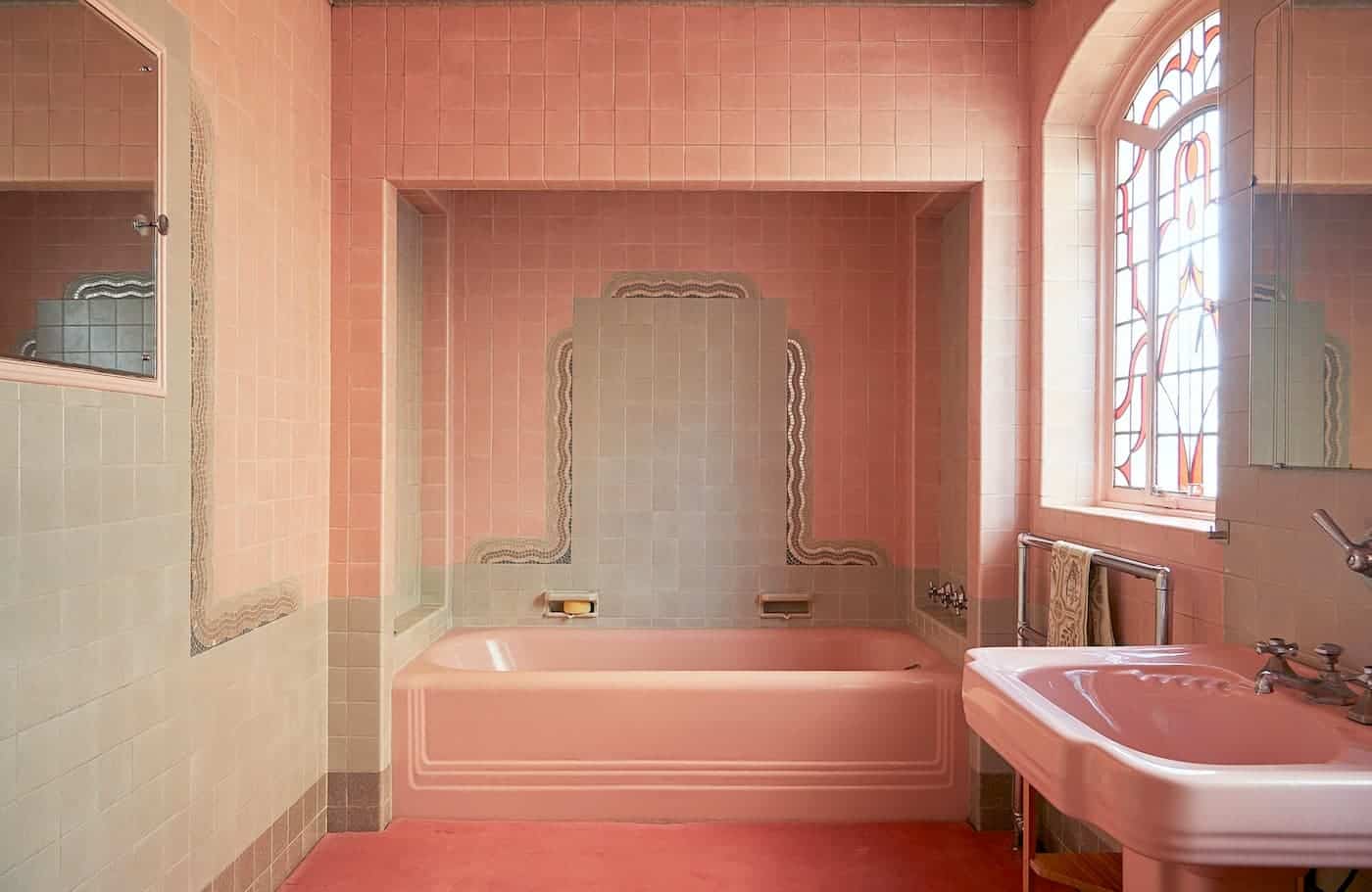 Lillian-N3 Unusual Pink Bathroom Location - The Location Guys
