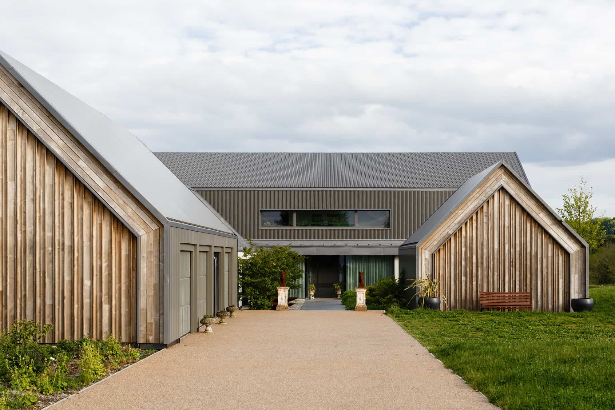 Lingfield Estate RH7 - A large contemporary passivhaus with equestrian facilities, nestled within 115 acres of private grounds with woodlands and rural landscapes - The Location Guys