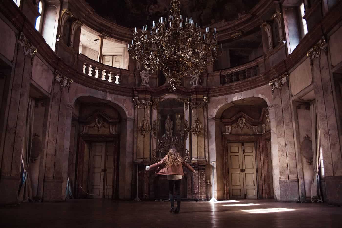 Five Impressive Shoot Locations offering Faded Grandeur - The Location Guys