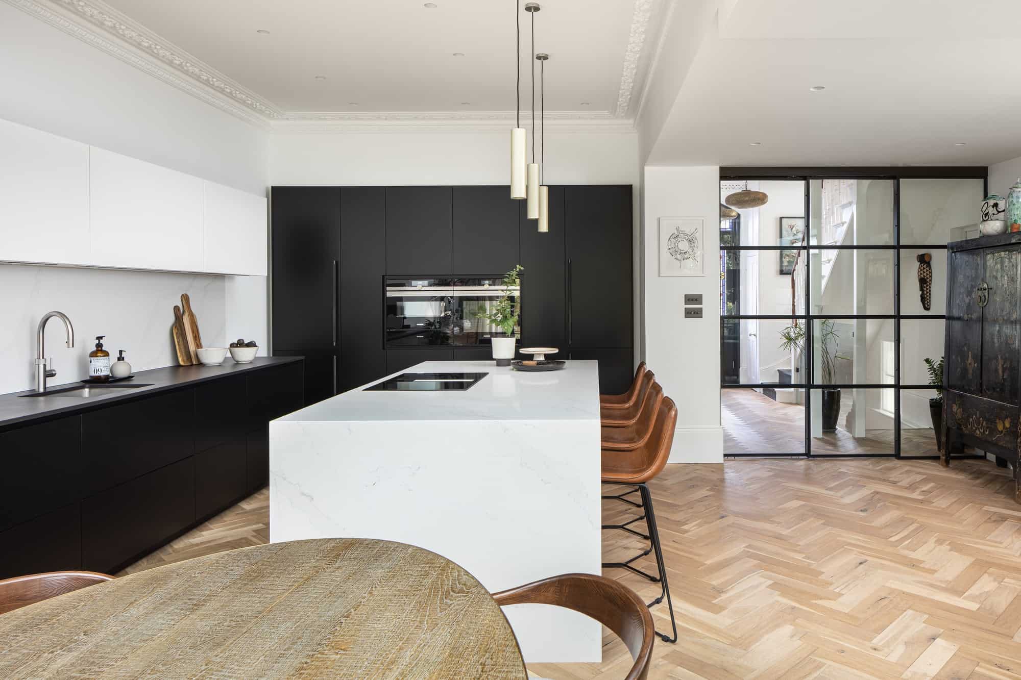 Putney SW18 - An attractive period townhouse with contemporary interiors - The Location Guys