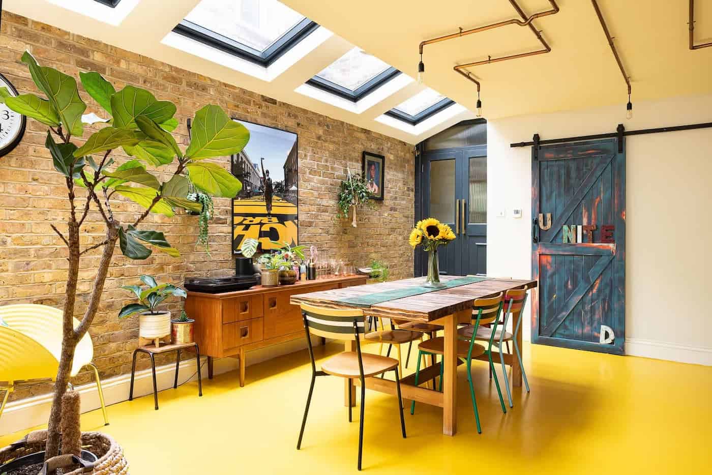 Citrine - Mid Century Location in London - The Location Guys