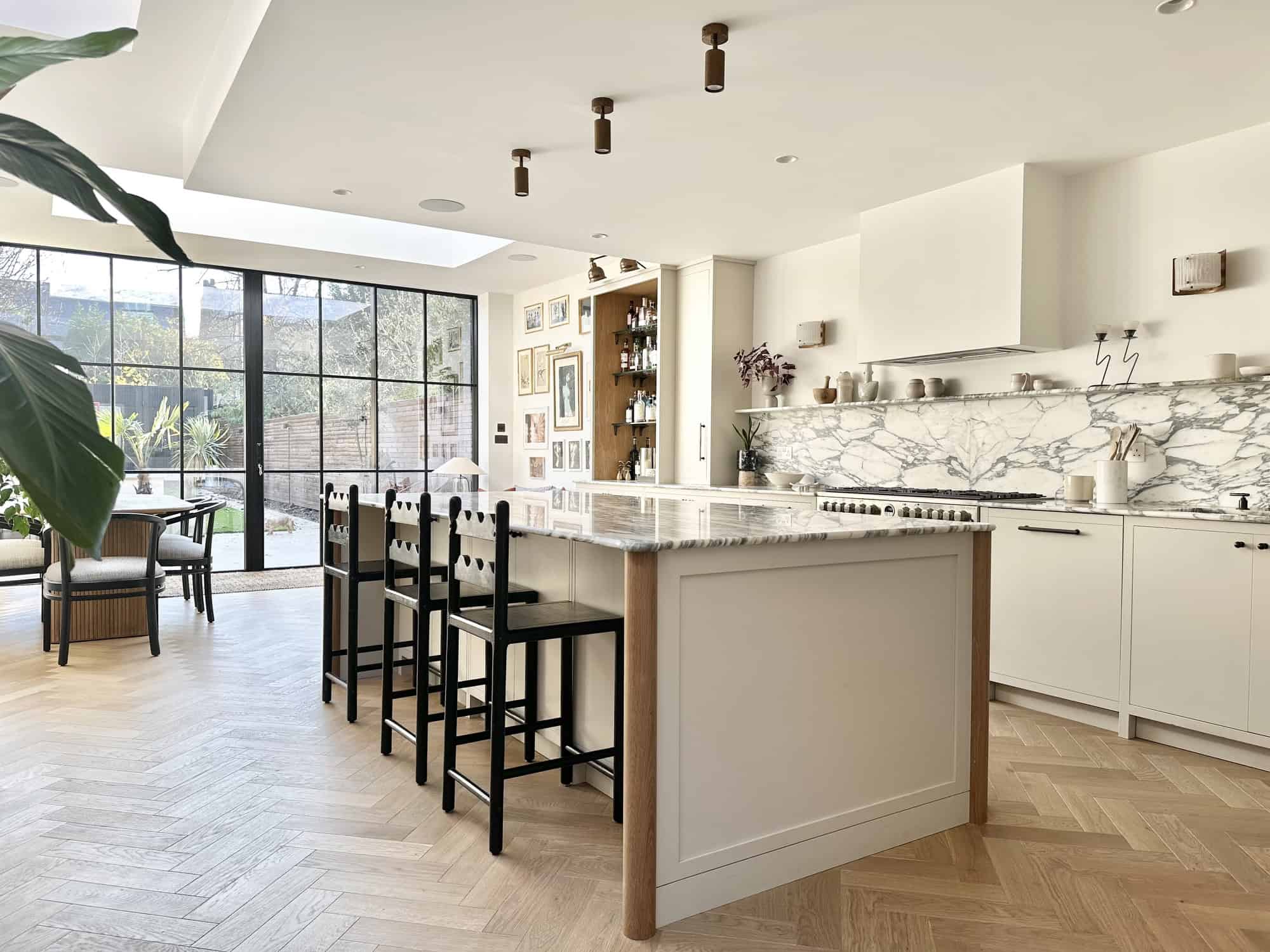 Hendham SW17 - A contemporary family home with great proportions and fantastic natural light. A perfect backdrop for commercial photography and filming - The Location Guys